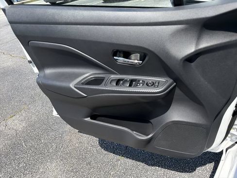 Certified 2025 Nissan Versa SV w/ Trunk Package FWD image 27