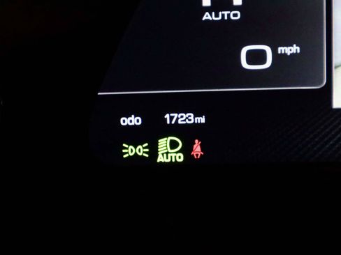 Certified 2024 Ferrari Purosangue AWD/4WD image 40