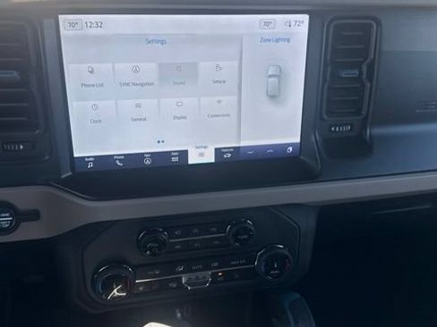 Used 2022 Ford Bronco Wildtrak AWD/4WD image 9