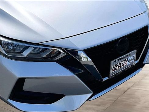 Certified 2022 Nissan Sentra SV FWD image 30