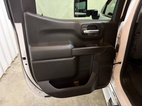 Used 2020 Chevrolet Silverado 1500 LT w/ True North Edition AWD/4WD image 18