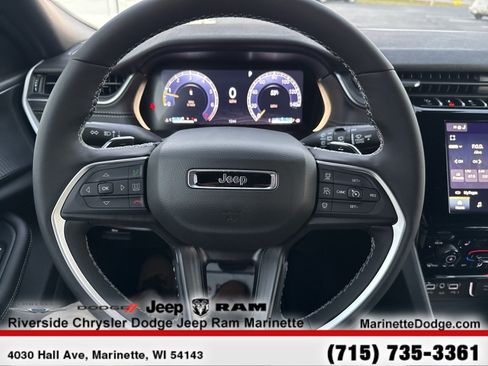 New 2025 Jeep Grand Cherokee L Altitude image 21