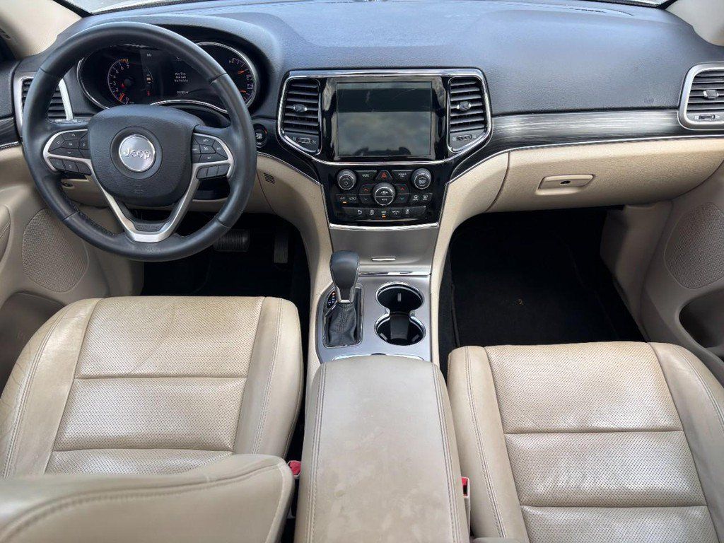 Used 2019 Jeep Grand Cherokee Limited w/ Luxury Group II AWD/4WD image 11