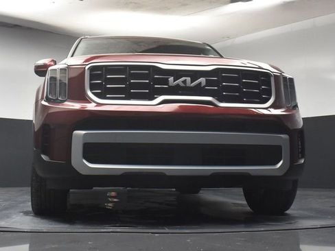 Used 2024 Kia Telluride S image 34