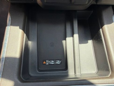 Used 2021 GMC Sierra 1500 SLT AWD/4WD image 31