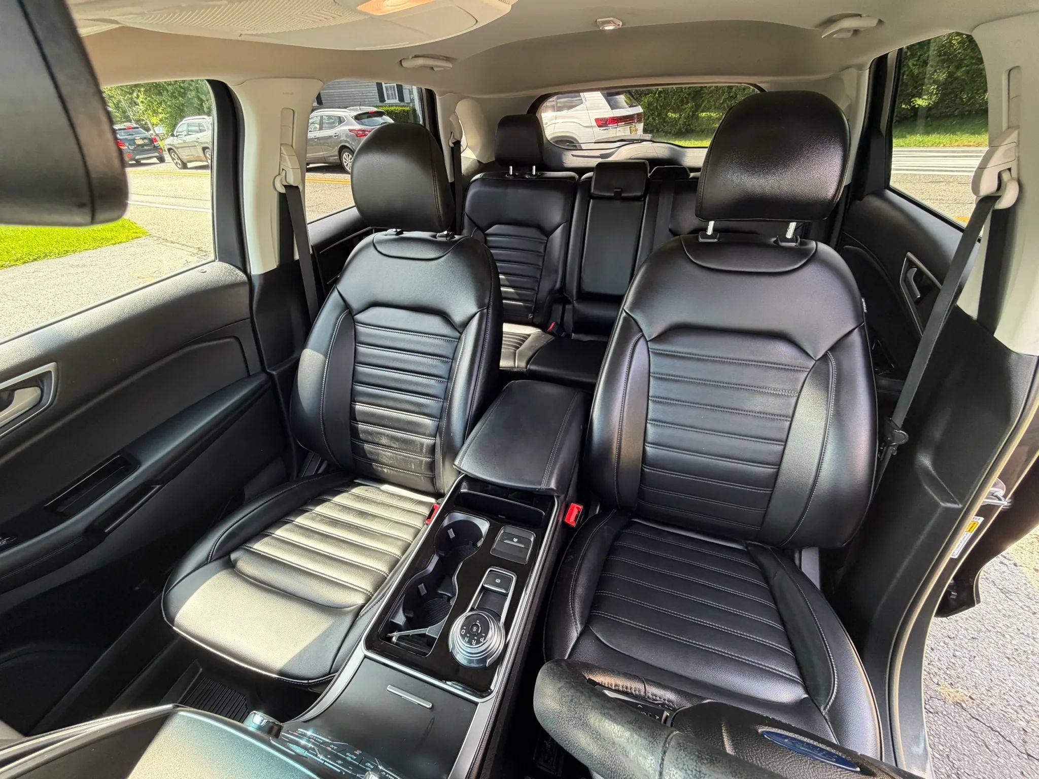 Used 2019 Ford Edge SEL w/ Equipment Group 201A AWD/4WD image 14