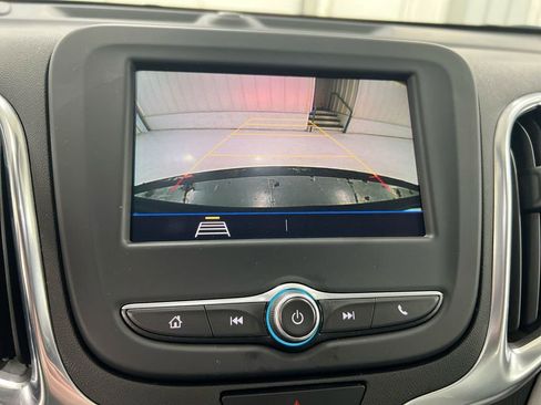 Used 2021 Chevrolet Equinox LS w/ LS Convenience Package FWD image 15