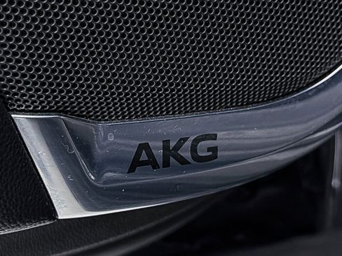 Used 2021 Cadillac Escalade Sport Platinum w/ Heavy-Duty Trailer Package image 17