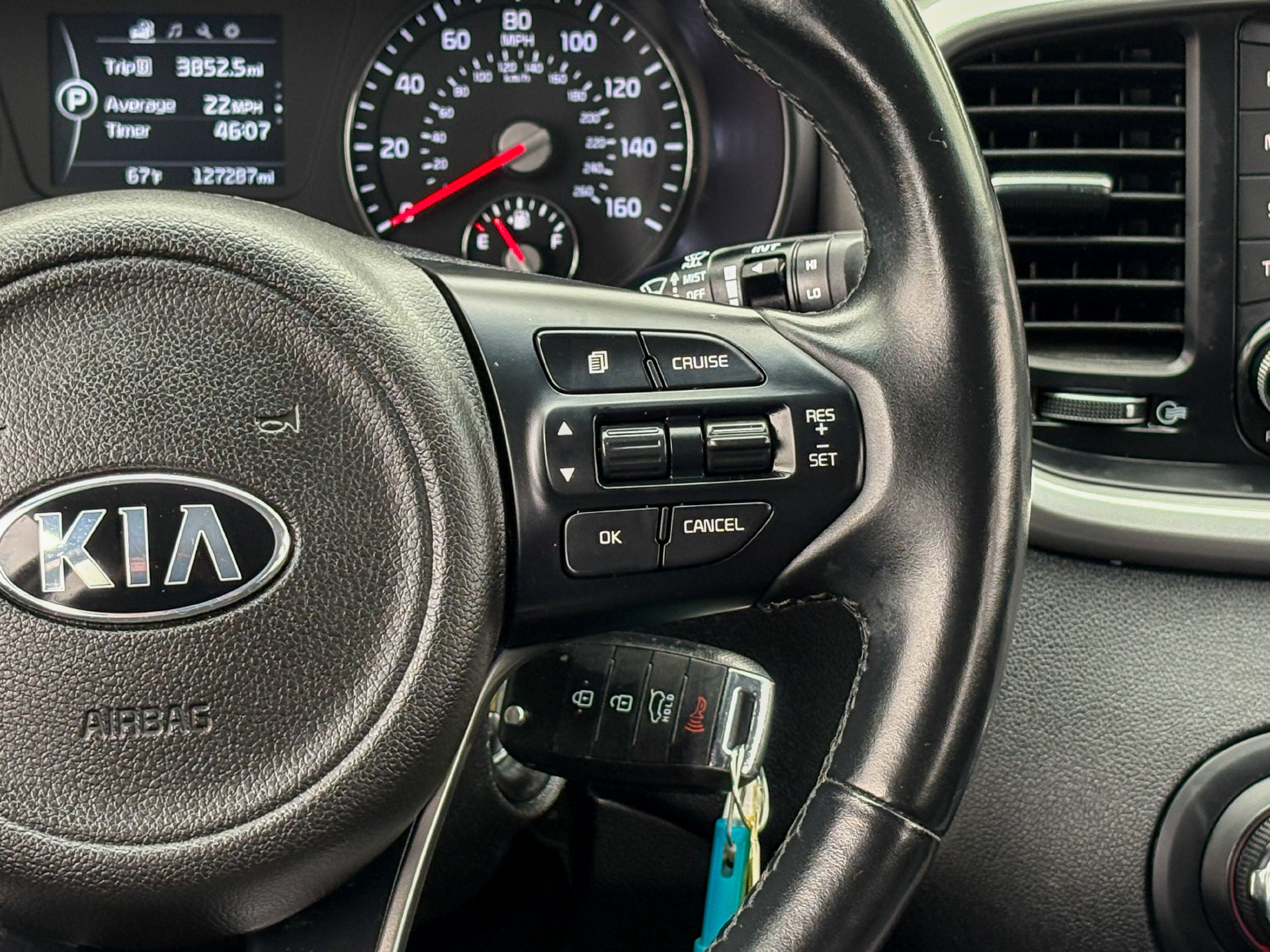 Used 2018 Kia Sorento AWD image 19
