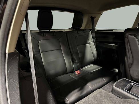 Certified 2022 Lincoln Aviator Grand Touring w/ Equipment Group 301A image 25