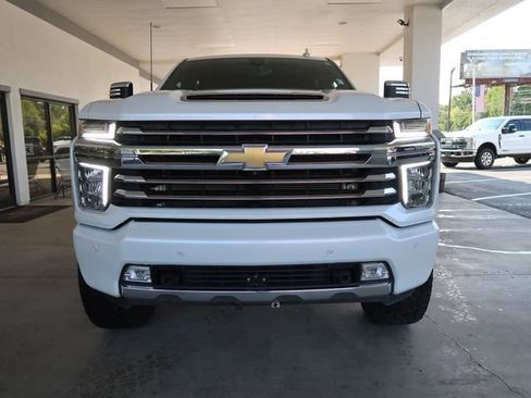 Used 2023 Chevrolet Silverado 2500 High Country w/ Z71 Off-Road Package AWD/4WD image 2