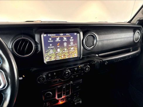 Used 2021 Jeep Wrangler Unlimited Rubicon 4xe w/ Cold Weather Group AWD/4WD image 19