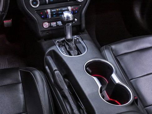 Used 2023 Ford Mustang Premium image 18