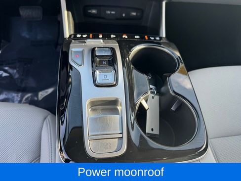 Used 2024 Hyundai Tucson Limited image 15