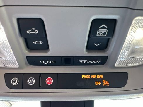 Used 2024 Chevrolet Equinox LT w/ LPO, Floor Liner Package FWD image 24