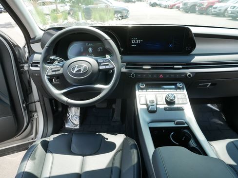 Certified 2025 Hyundai Palisade SEL AWD/4WD image 21