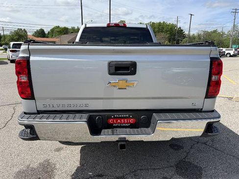 Used 2017 Chevrolet Silverado 1500 LT w/ All Star Edition AWD/4WD image 5