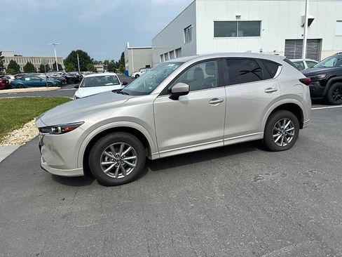 Used 2025 MAZDA CX-5 AWD 2.5 S w/ Select Package image 13