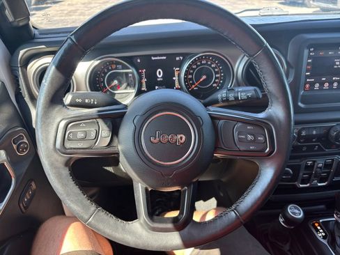 Used 2018 Jeep Wrangler Unlimited Sport S AWD/4WD image 15