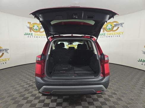 Used 2023 Nissan Rogue SV FWD image 31