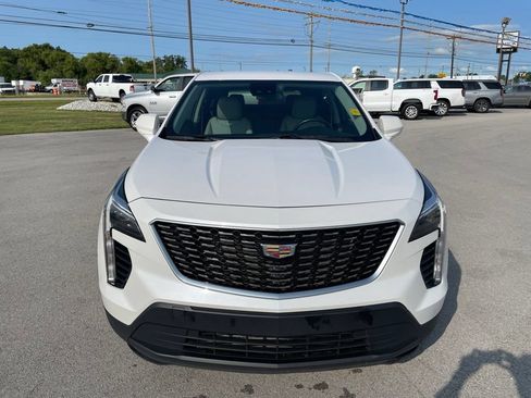 Used 2020 Cadillac XT4 Luxury AWD/4WD image 2