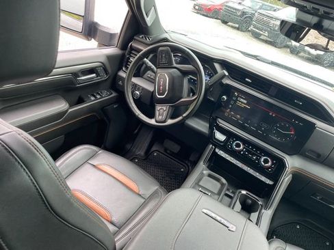 Used 2024 GMC Sierra 2500 AT4 w/ AT4 Premium Plus Package AWD/4WD image 20