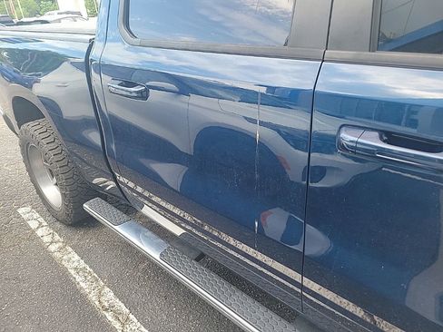Used 2022 RAM 1500 Big Horn AWD/4WD image 10