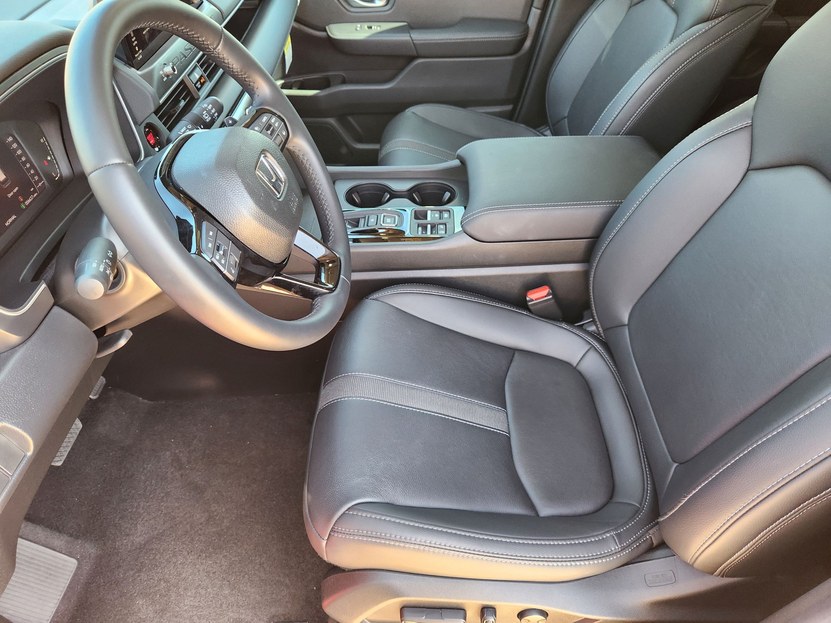 Used 2026 Honda Passport RTL image 9