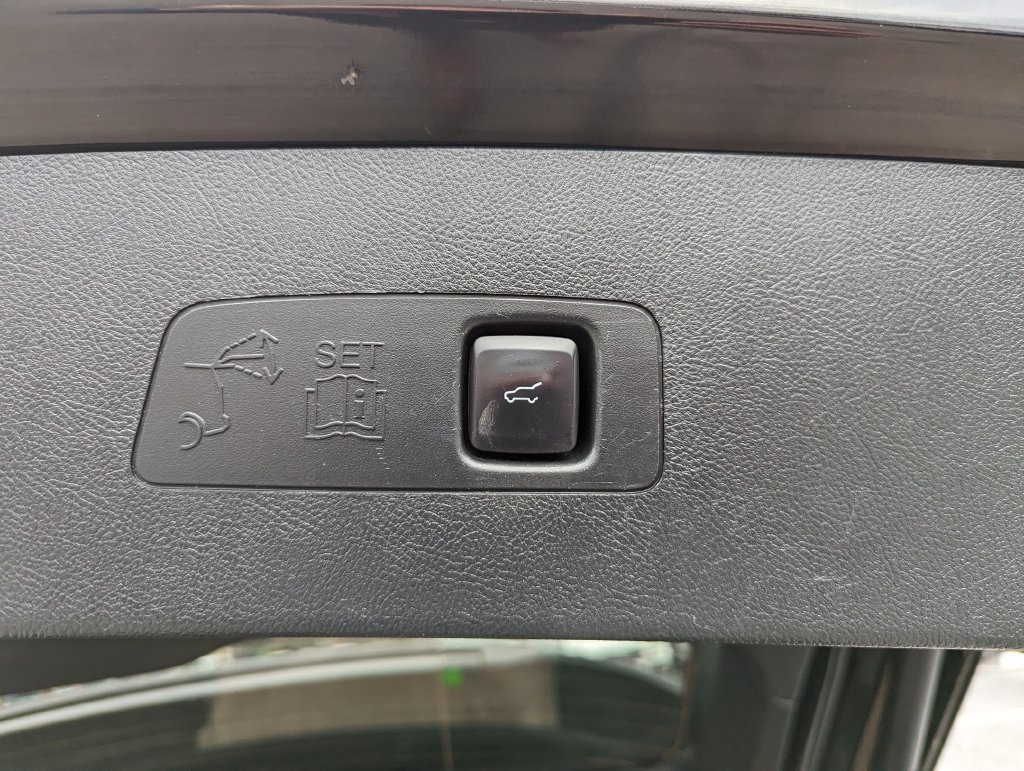 Used 2020 Lincoln Corsair AWD w/ Premium Package image 46