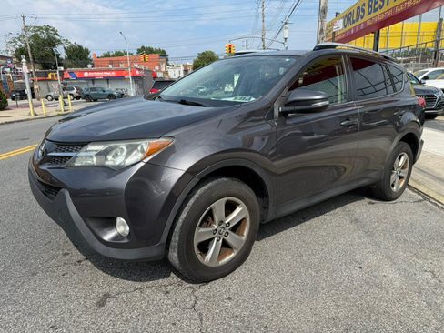 Used 2015 Toyota RAV4 XLE AWD/4WD image 3