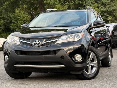 Used 2015 Toyota RAV4 XLE AWD/4WD image 1