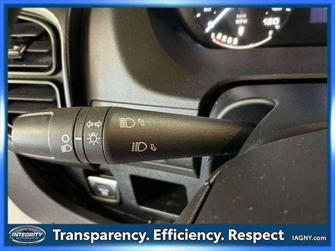Used 2025 RAM ProMaster 2500 w/ Convenience Group FWD image 26