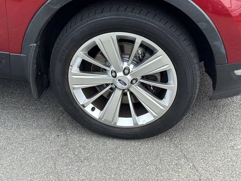 Used 2019 Ford Explorer Limited w/ Class III Trailer Tow Package AWD/4WD image 7