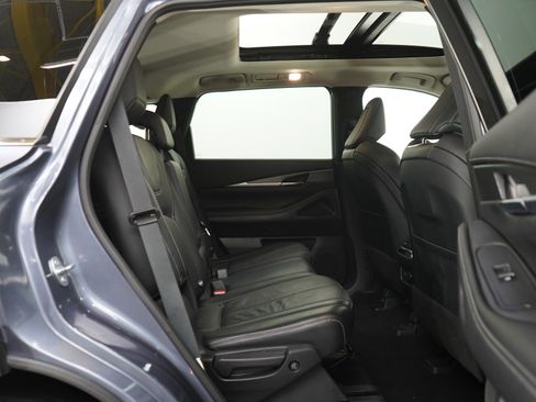 Used 2023 INFINITI QX60 Luxe image 13