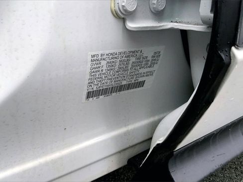 Used 2025 Acura MDX w/ Technology Package image 21