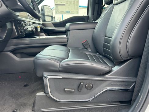 New 2026 Ford F350 Platinum image 50