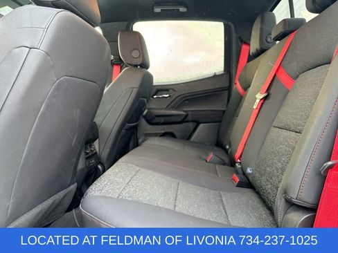 Used 2024 Chevrolet Colorado Z71 w/ Z71 Convenience Package 2 image 24