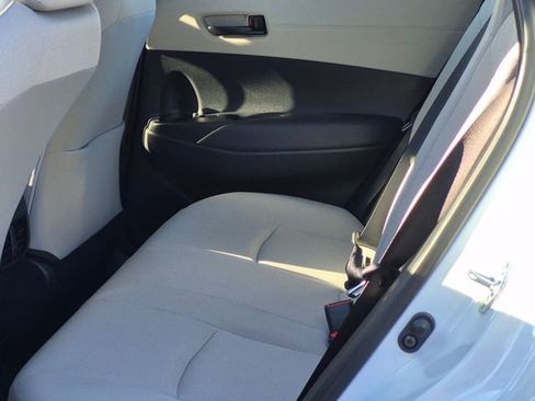 Used 2026 Toyota Corolla Cross L image 16