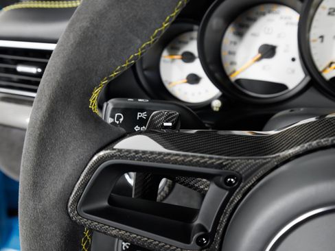Used 2018 Porsche 911 GT2 RS RWD image 21