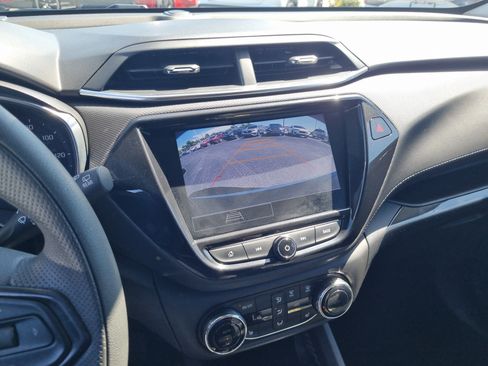 Used 2023 Chevrolet TrailBlazer LT w/ Convenience Package FWD image 30