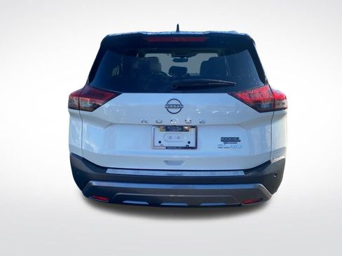 Used 2023 Nissan Rogue SL w/ SL Premium Package image 6