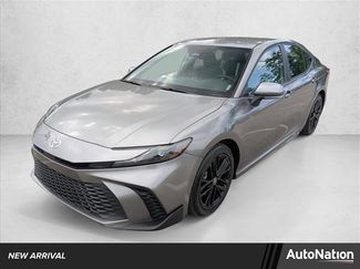 Used 2025 Toyota Camry SE video 1