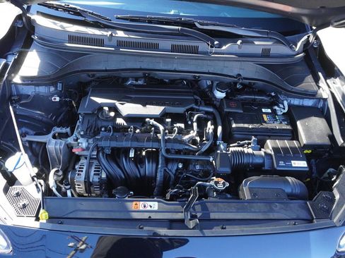 Used 2023 Hyundai Kona SE w/ Cargo Package image 18