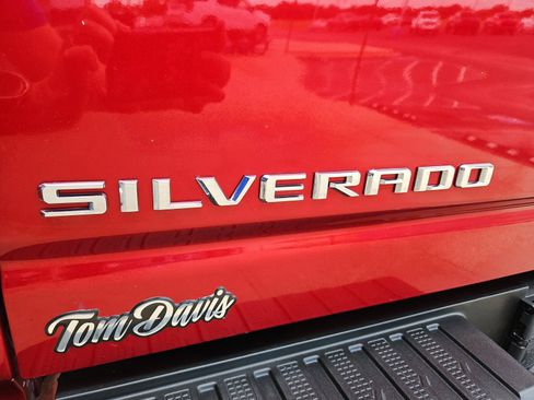 Used 2021 Chevrolet Silverado 3500 High Country AWD/4WD image 24