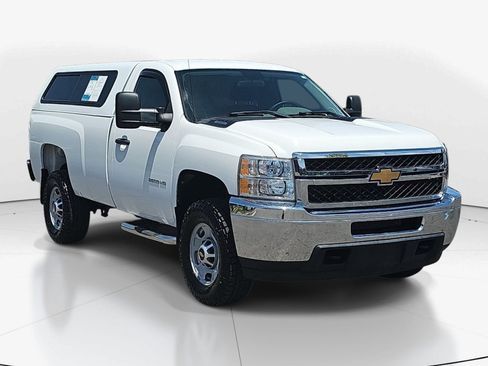 Used 2012 Chevrolet Silverado 2500 W/T RWD image 2