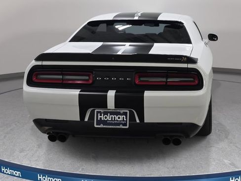 Used 2020 Dodge Challenger R/T Scat Pack RWD image 7