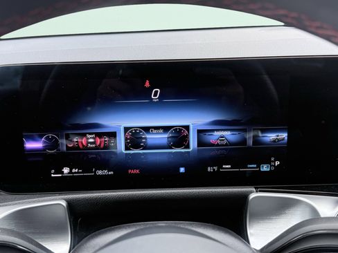 Used 2024 Mercedes-Benz GLB 250 image 67