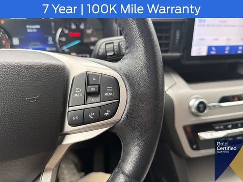 Used 2023 Ford Explorer XLT w/ Equipment Group 202A AWD/4WD image 50