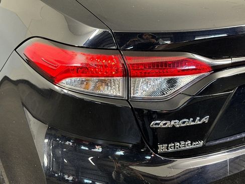 Used 2024 Toyota Corolla LE image 35