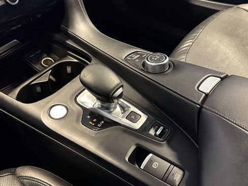 Certified 2022 INFINITI QX50 Essential image 20